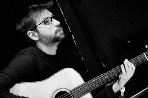 Daniele Romeo - Chitarra acustica, chitarra elettrica, chitarra classica, band, propedeutica strumentale, laboratorio 0-3